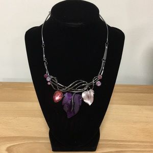 Elegant necklace and earrings